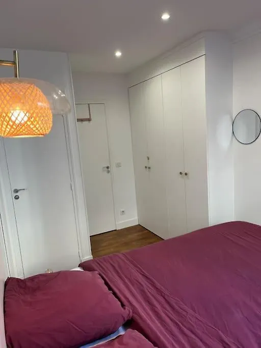 Lovely Renovated 1 Bedroom Apartment In Montmartre Paris