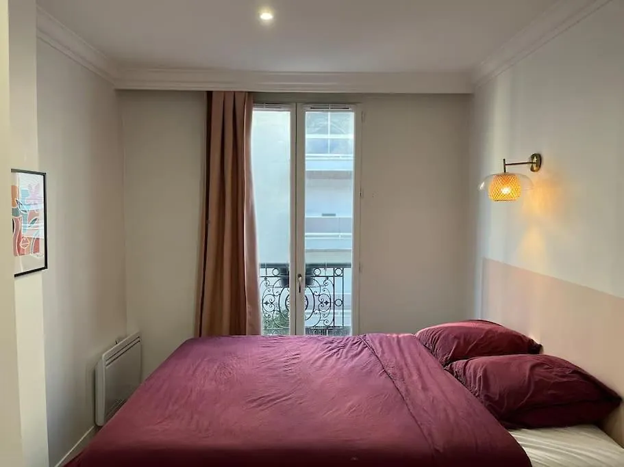 Lovely Renovated 1 Bedroom Apartment In Montmartre Paris Fransa